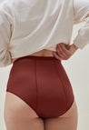 Culotte menstruelle taille haute, flux moyen, bordeaux rouille