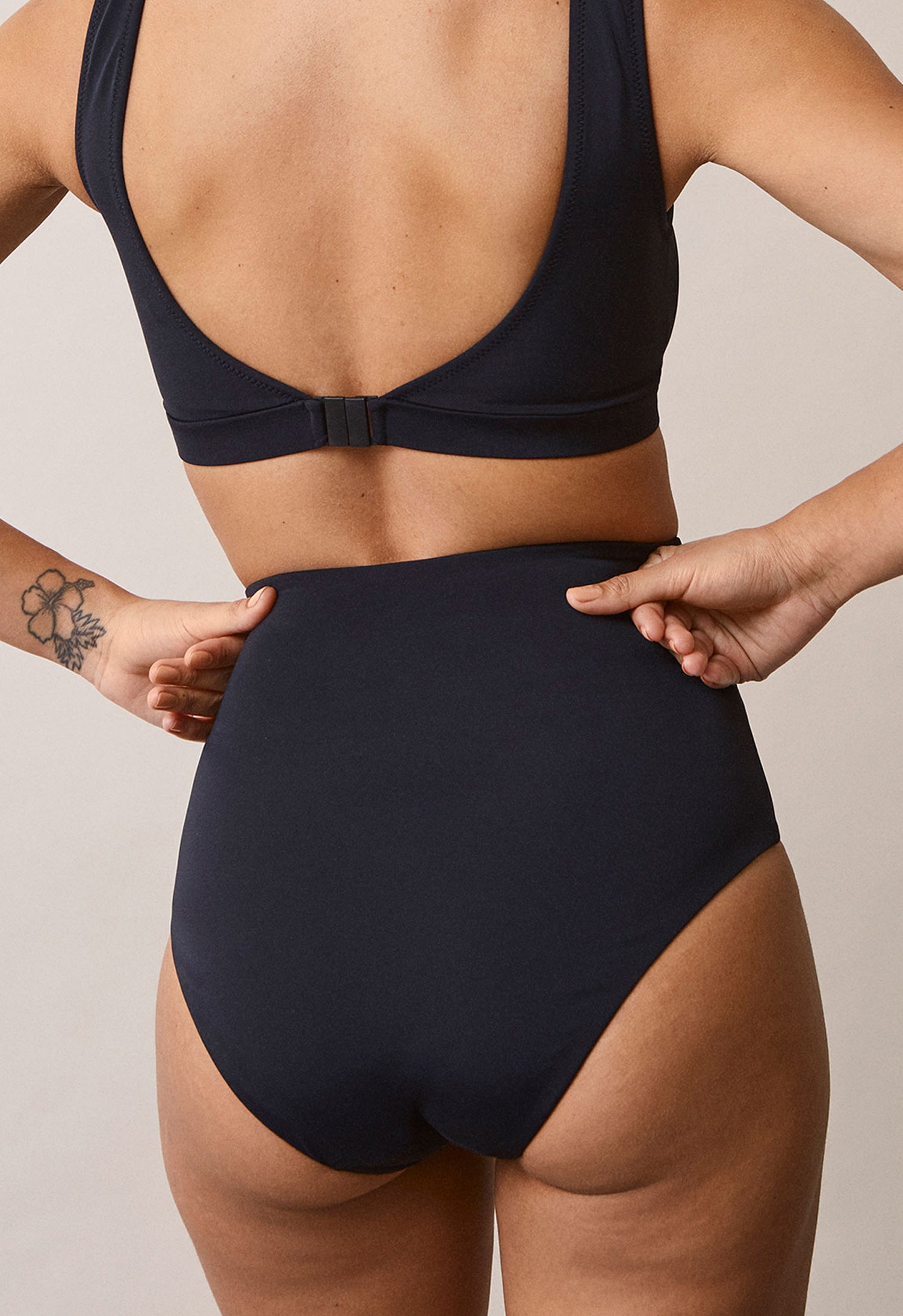 Bas de maillot de bain maternité taille haute post-partum - Noir