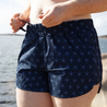 Short de bain - Bleu marine à motif pétales