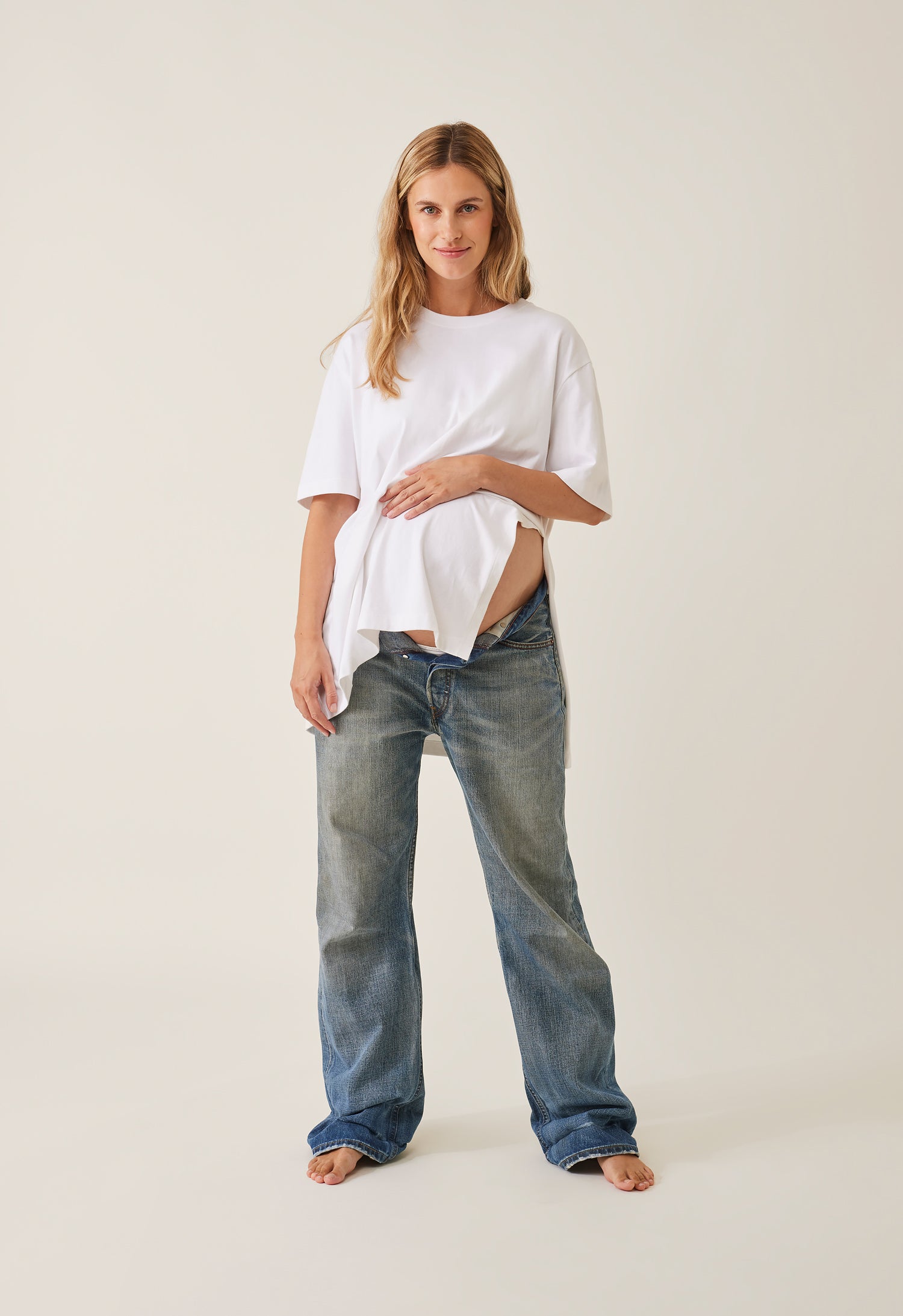 T-shirt de grossesse oversize avec fente - blanc