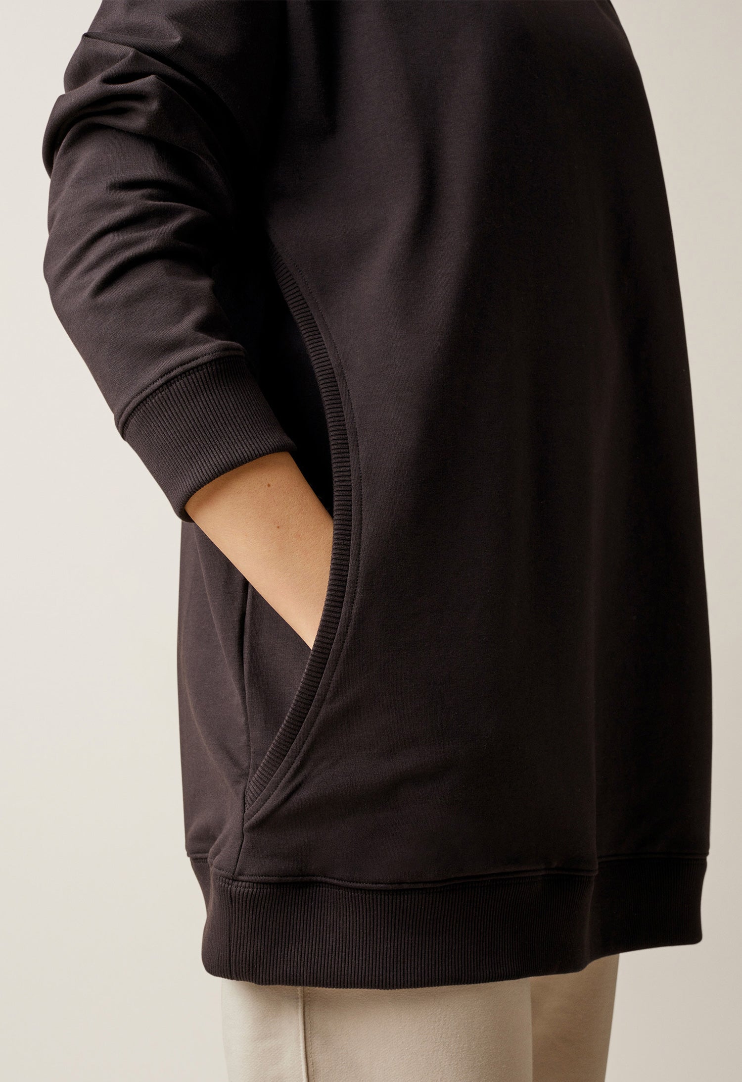 Sweat de maternité oversize avec ouverture pour allaitement - Noir